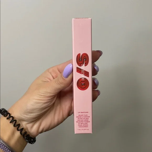 ONE/SIZE Red and Nude Lip Gloss Duo - Picture 3 of 7